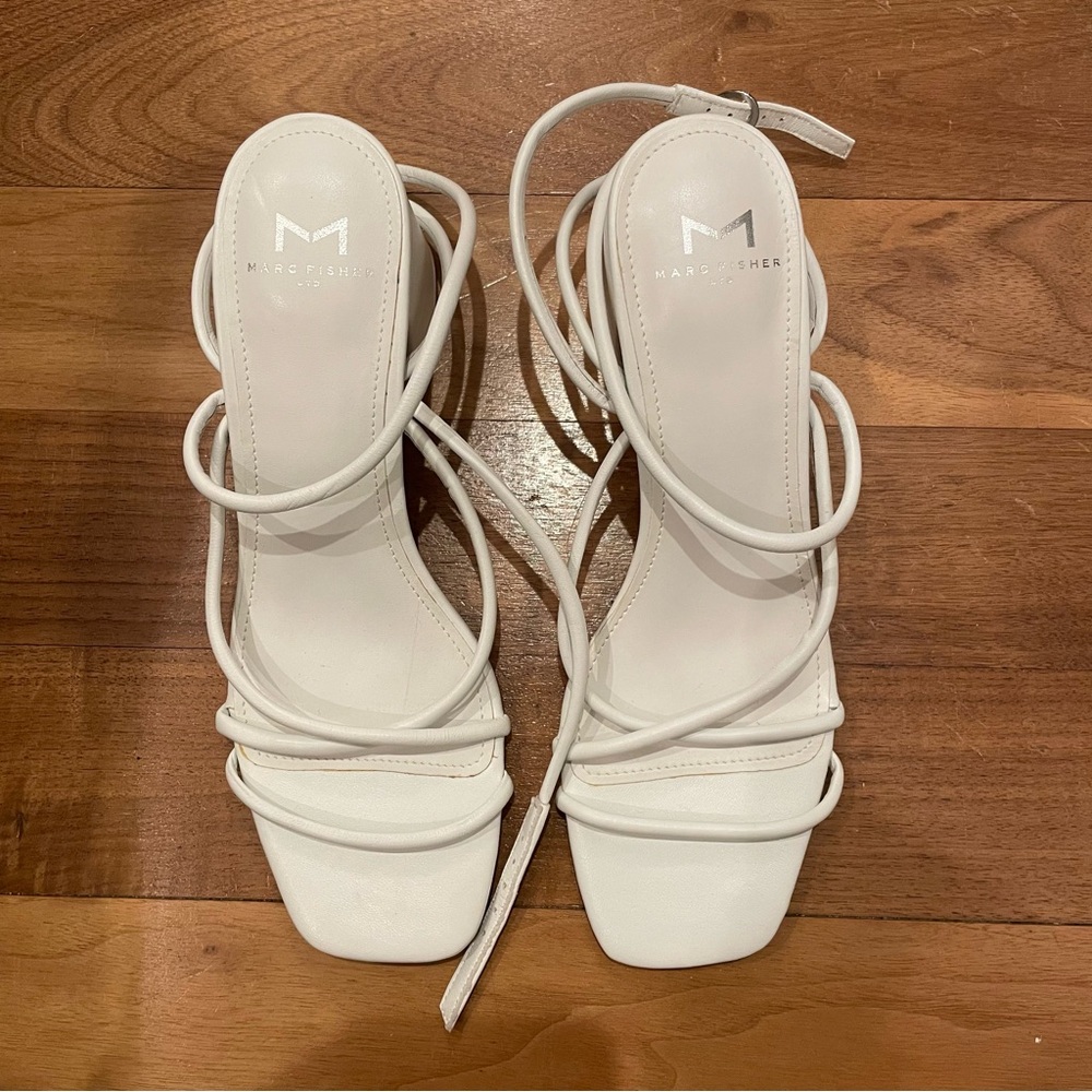 NWOT Marc Fisher White Strappy Sandals